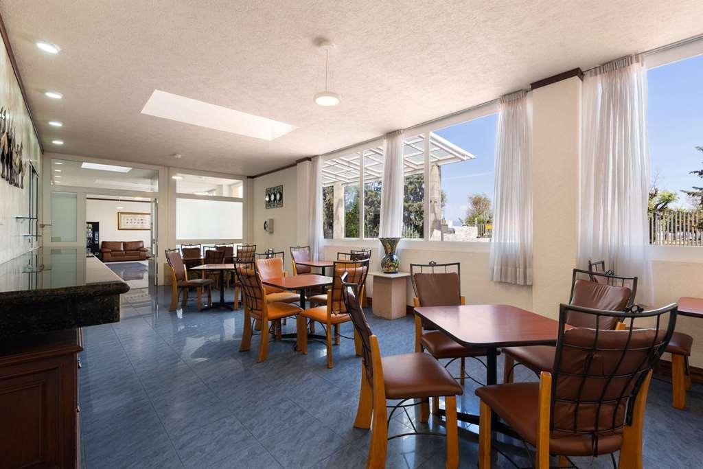 Howard Johnson By Wyndham Toluca Kemudahan gambar